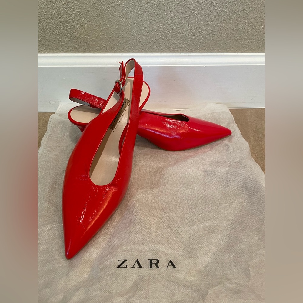 Zara Red kitten heels Brand New